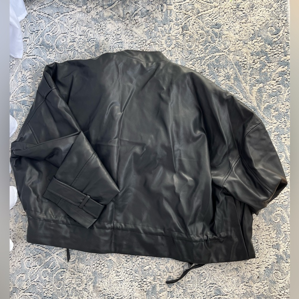 NWT Belle and Bloom Jacket - Picture 2 of 3